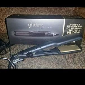 GHD flat iron